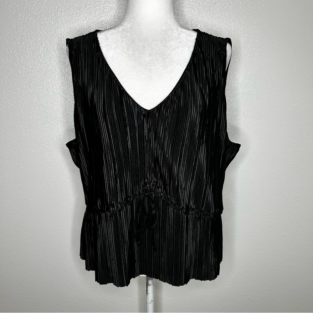 Nine West Womens Black Crinkle V-Neck Sleeveless Front Tie Top Size XXL EUC